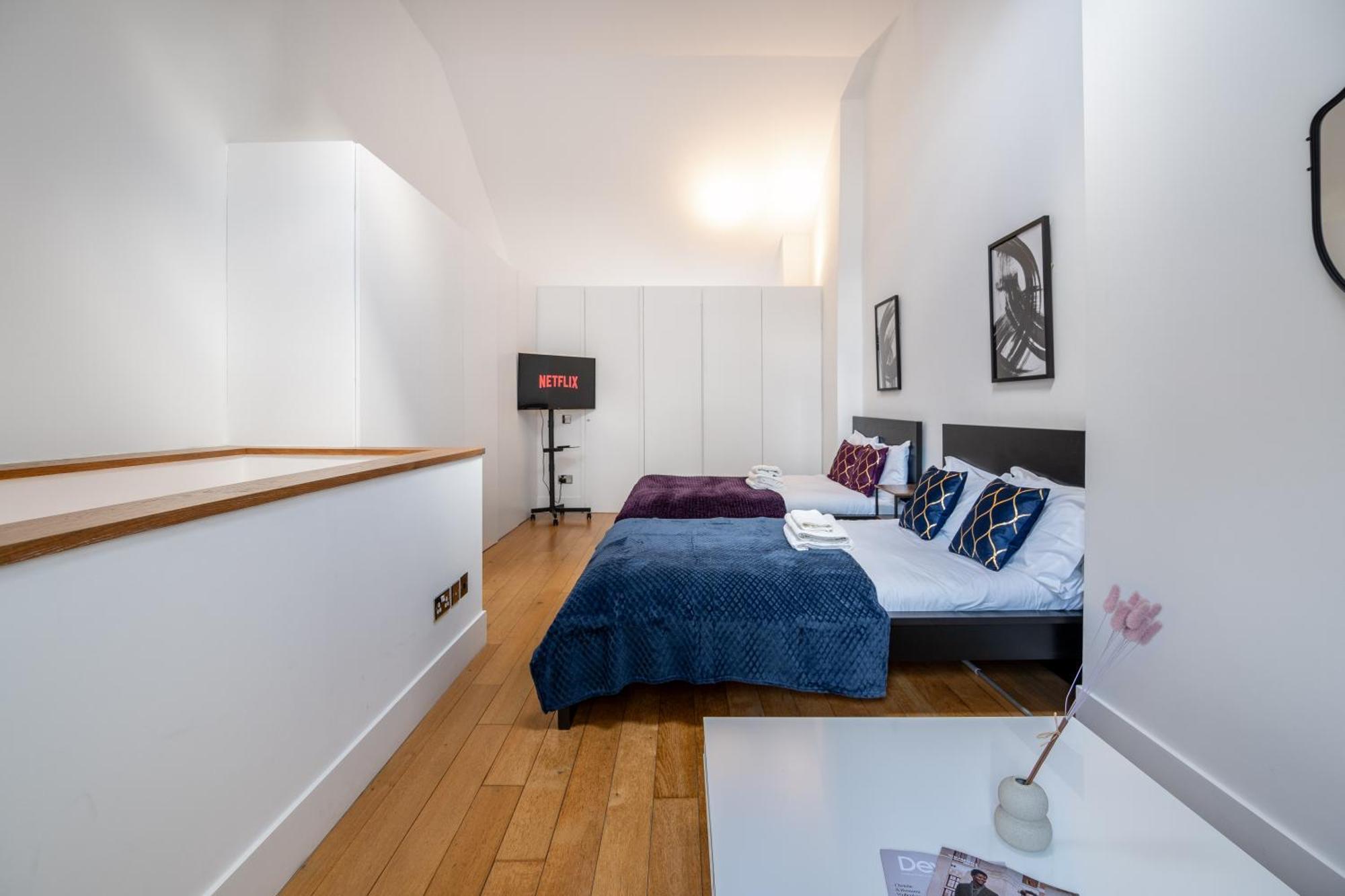 Apartament The Deluxe Barbican Duplex *